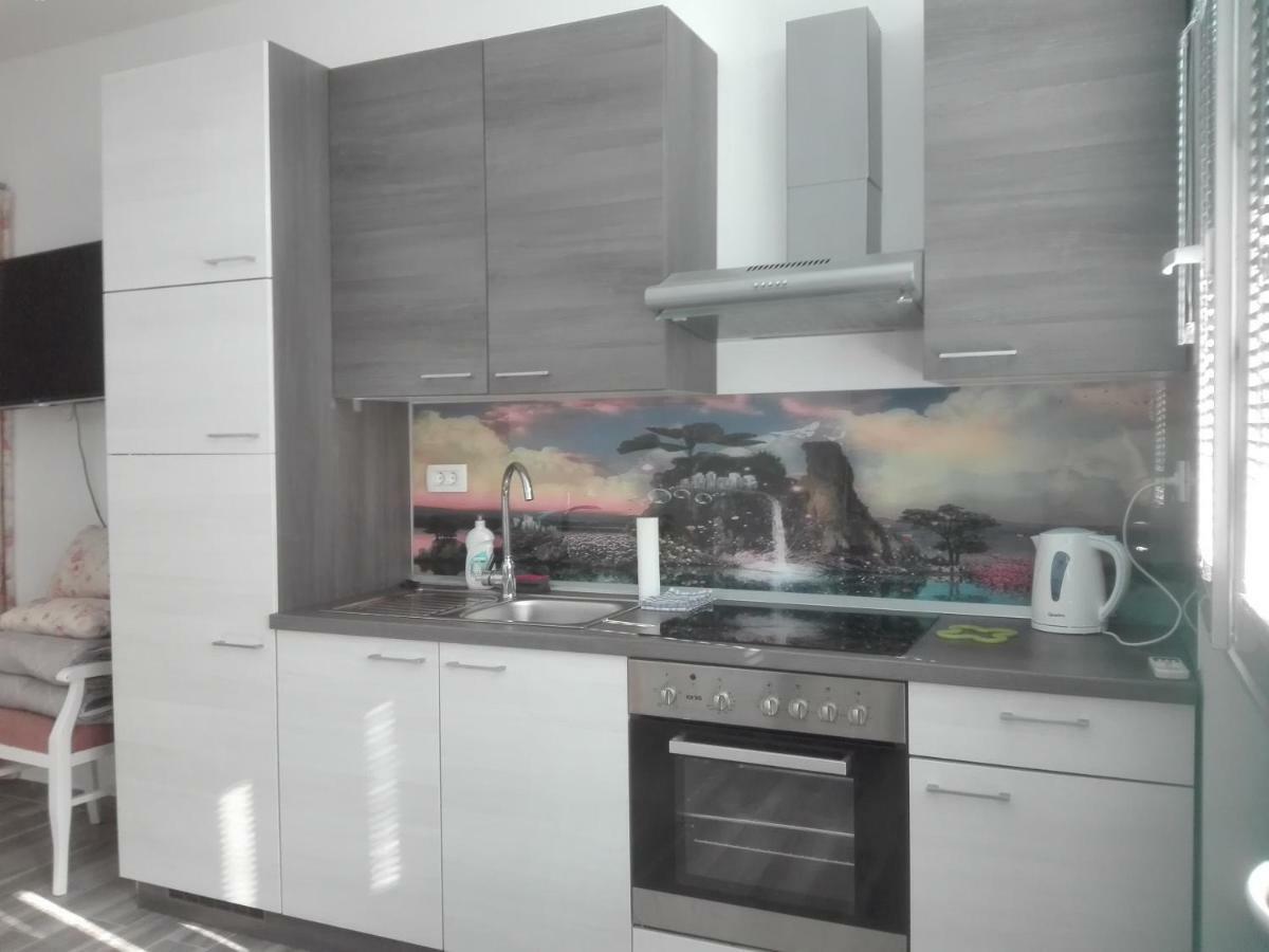 Apartment Cvjetna Рийека Екстериор снимка